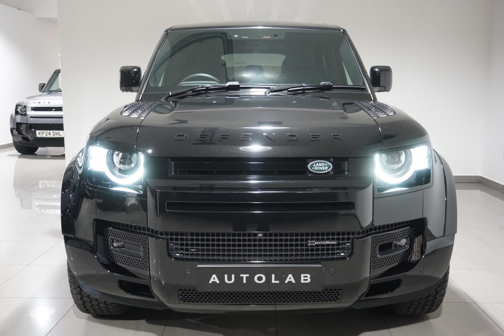 Land Rover Defender 110 3.0 D350 MHEV X-Dynamic SE SUV 5dr Diesel Auto 4WD Euro 6 (s/s) (350 ps)